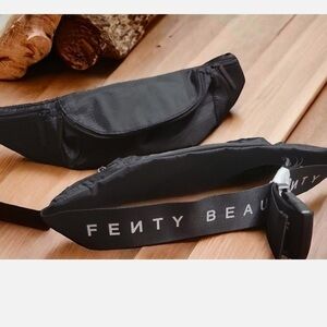 FENTY BEAUTY Fanny Pack Crossbody Bag Adjustable Strap Rihanna Black Nylon